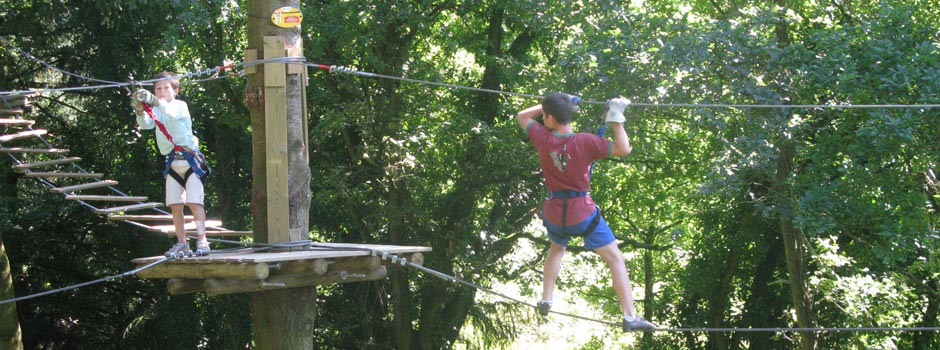 Parcours acrobatiques en hauteur